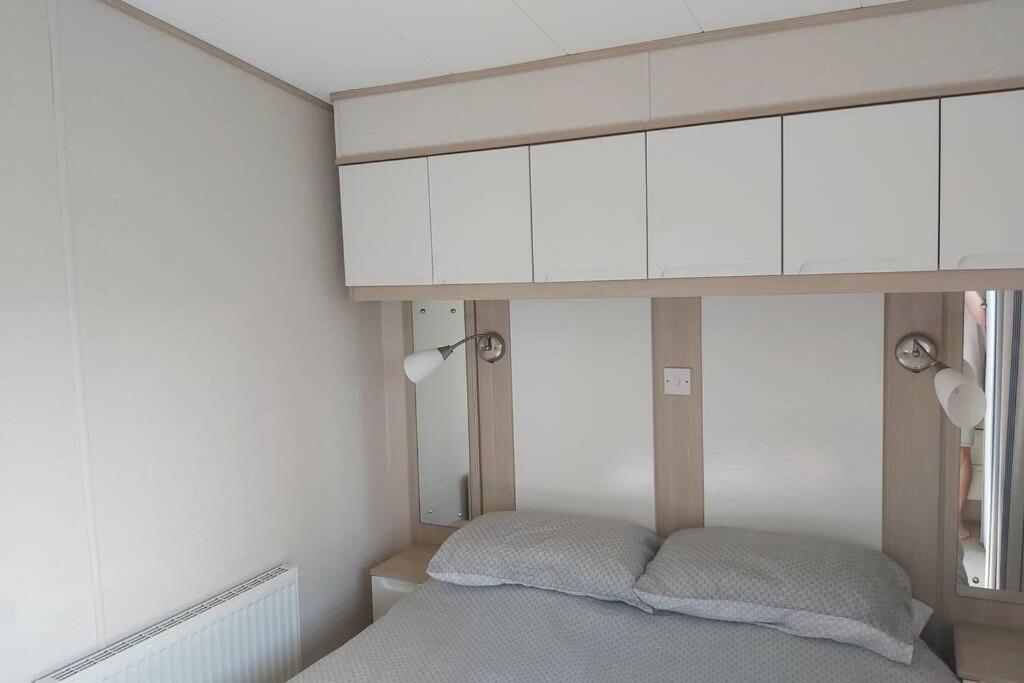 8 Berth Caravan At Parkdean Camber Sands المظهر الخارجي الصورة