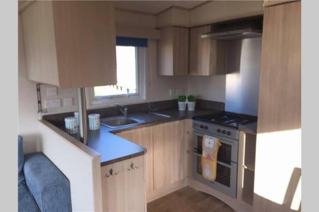 8 Berth Caravan At Parkdean Camber Sands المظهر الخارجي الصورة
